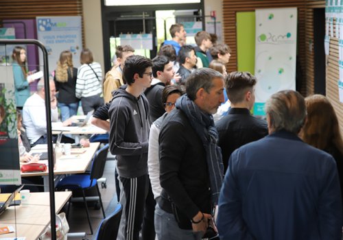 Jobs d'été, c'est le moment !